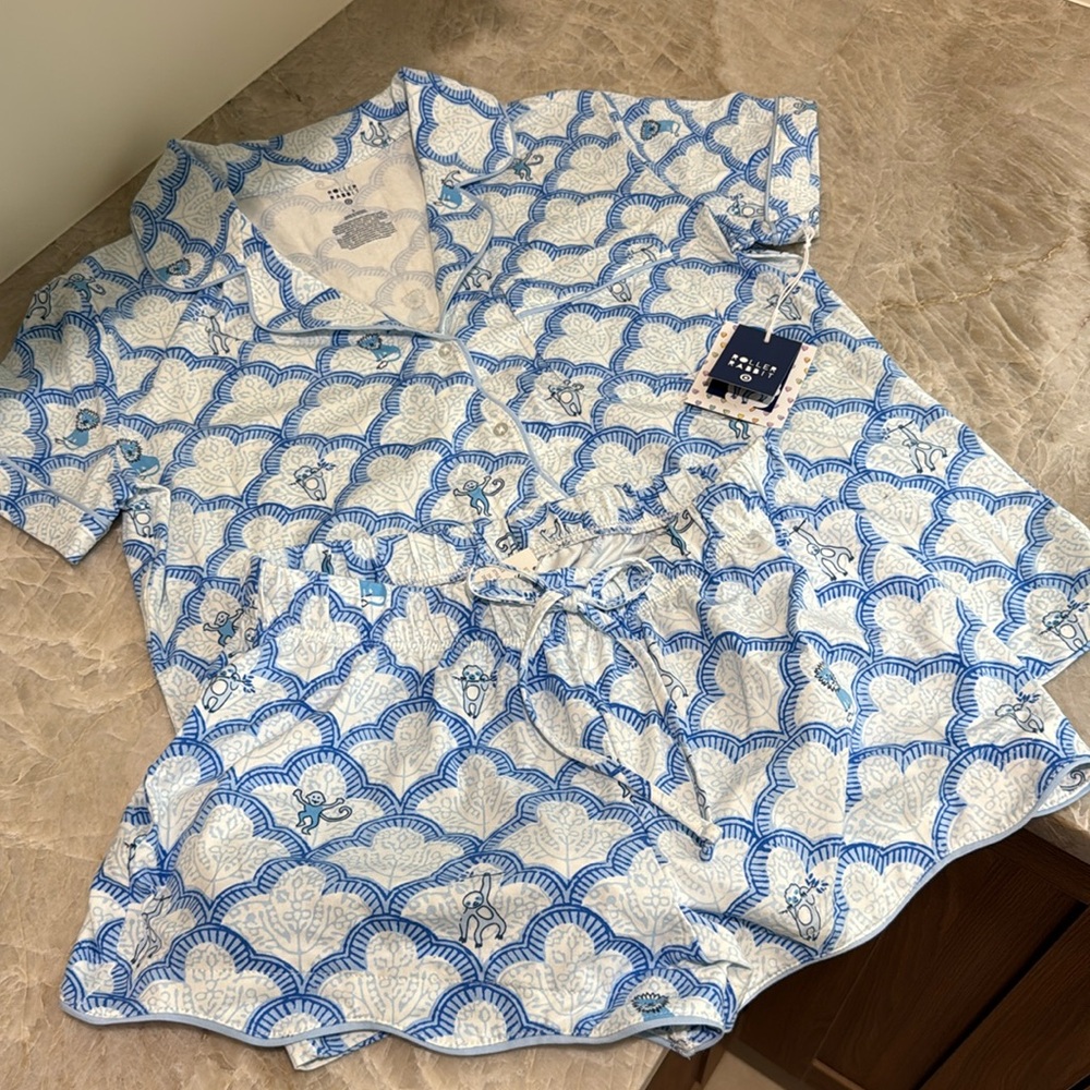 Roller rabbit pajama Size small